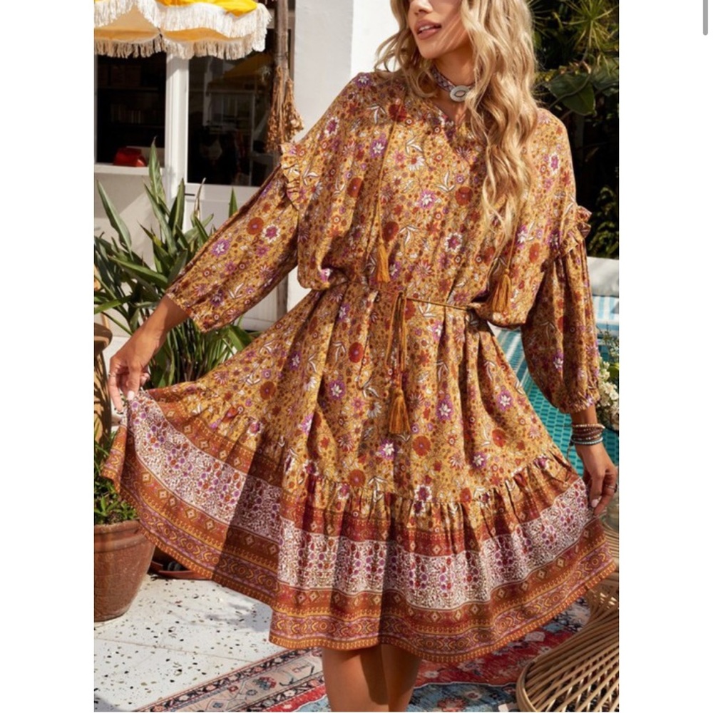 New Boho Floral Print Bishop Sleeve Mini Dress